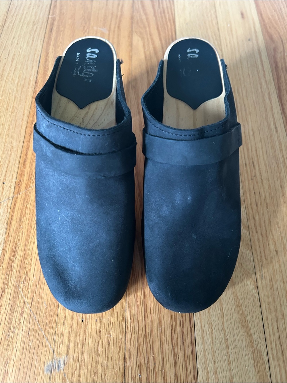 Sandgrens Black Suede Mule Clogs
